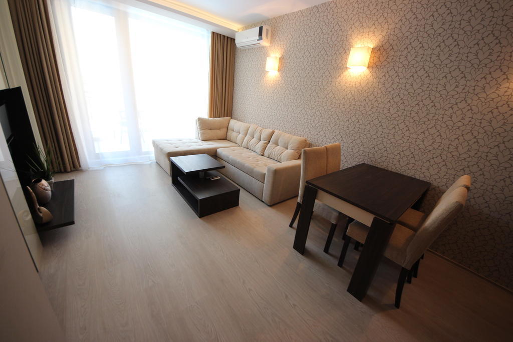 Menada Harmony Suites Apartments ساني بيتش الغرفة الصورة